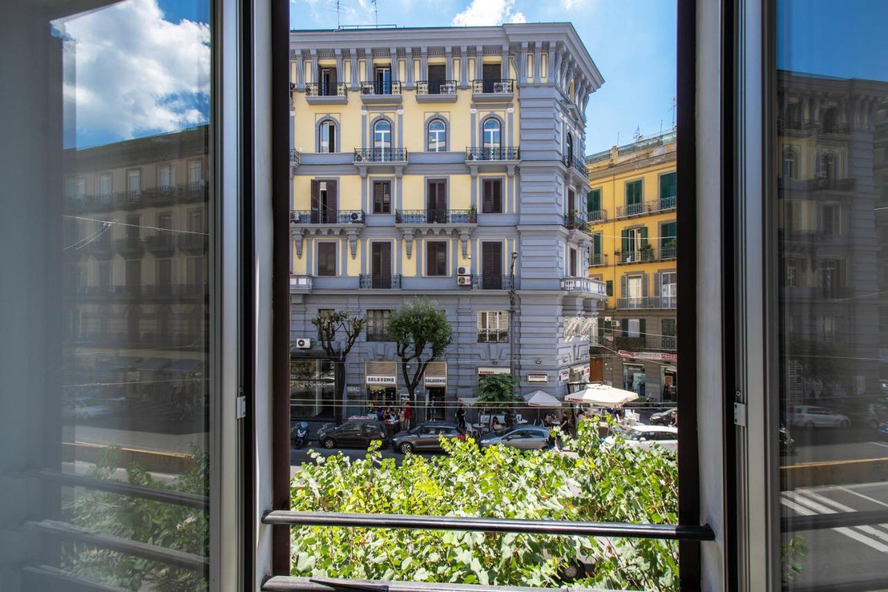 ホテル Napoli'S Gold エクステリア 写真
